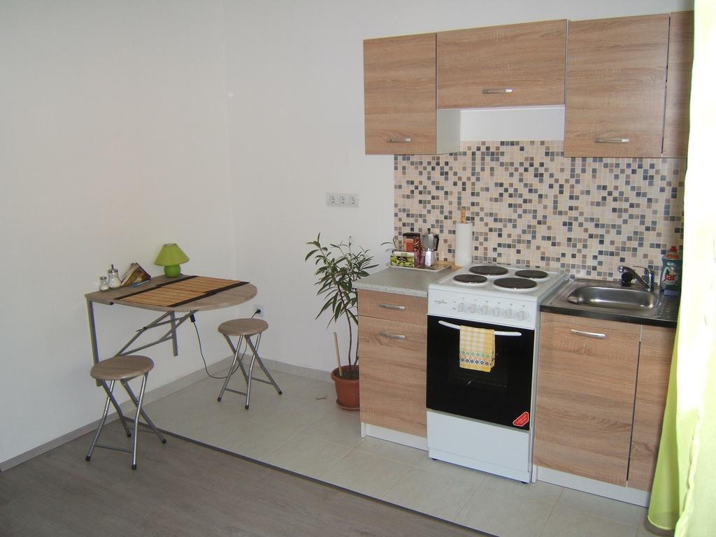Kulturhaz Apartman Дьёр Экстерьер фото