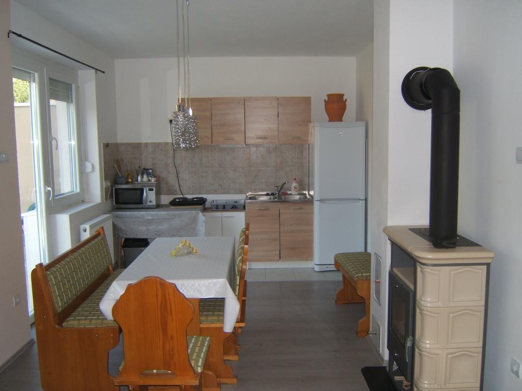 Kulturhaz Apartman Дьёр Экстерьер фото